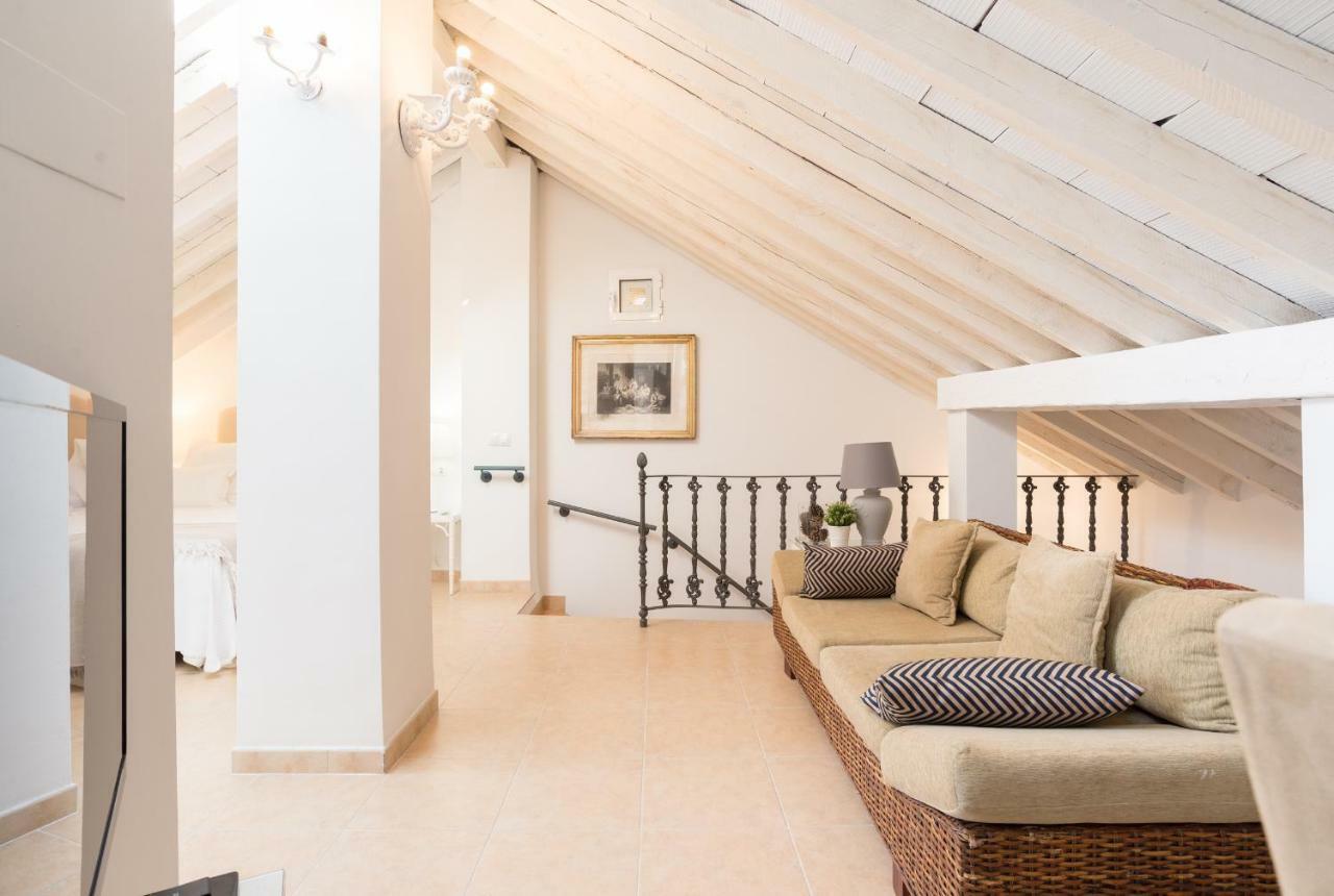 Loft Con Gran Terraza En Primera Linea De Playa Малага Екстериор снимка