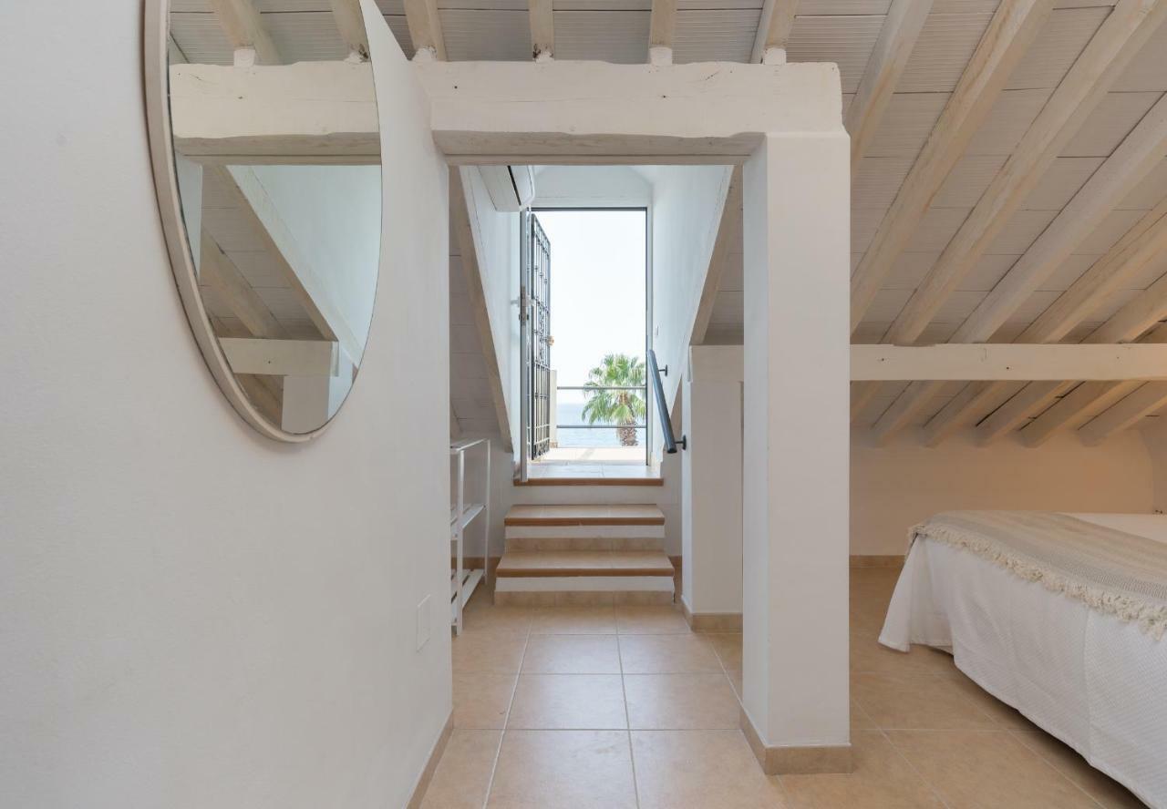 Loft Con Gran Terraza En Primera Linea De Playa Малага Екстериор снимка